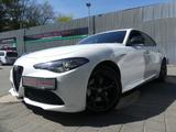 Alfa Romeo Giulia Veloce 2.0 Turbo 16V Ti Q4 ALCANT/NAV/KAM - Alfa Romeo: Veloce