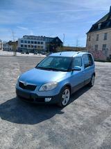 Skoda Romster  Scout - Skoda Roomster Scout mit Benzin-Antrieb