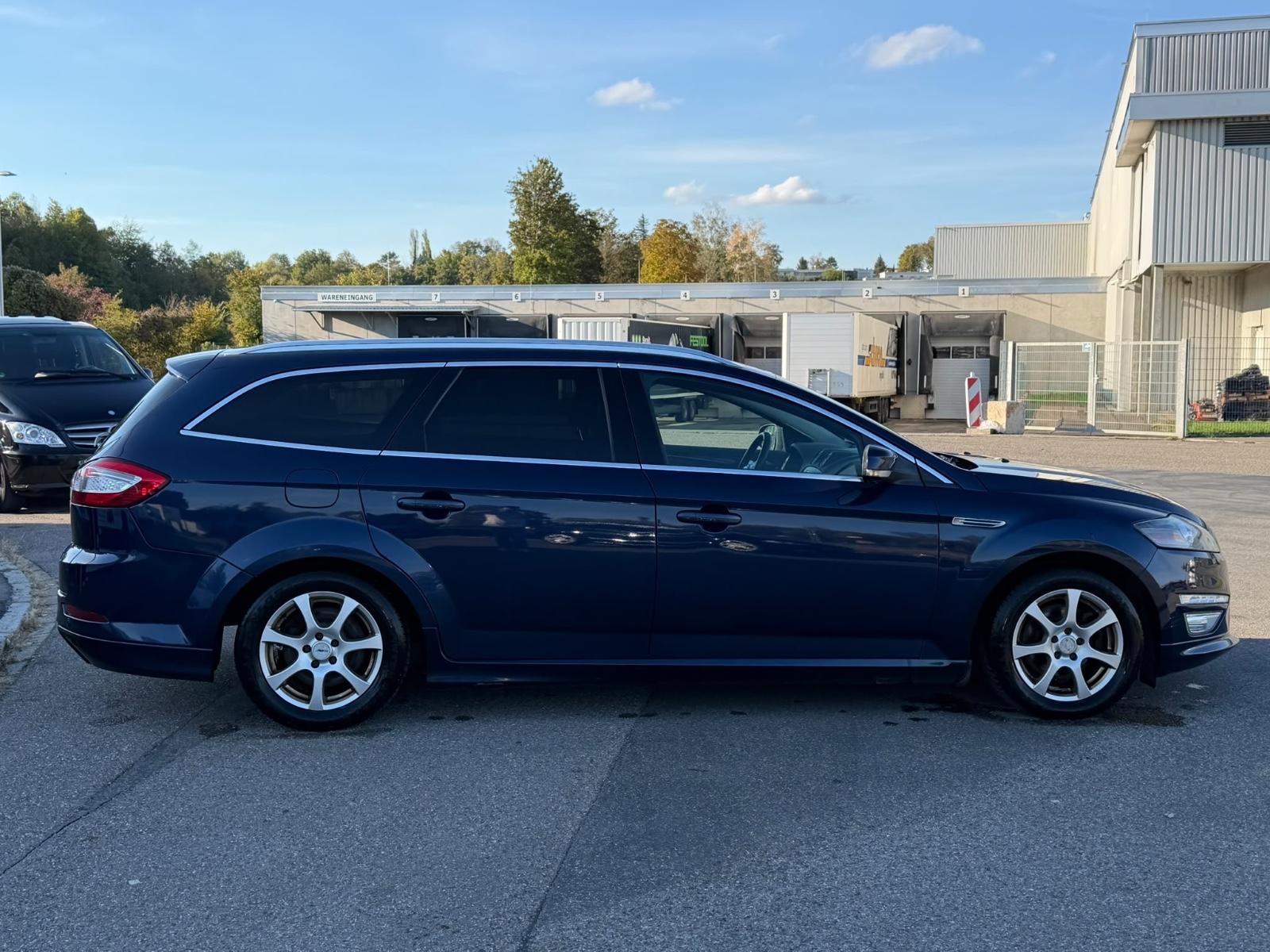 Ford Mondeo 2012 — photo 8