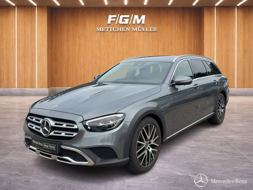 Image of Mercedes-Benz E 200