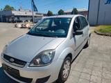 Ford Fiesta 1.4 16V Ghia Ghia - Ford Fiesta aus 2007: Ghia
