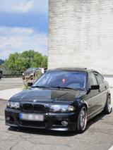 BMW Bmw e46 330i Saphirschwarz - BMW 330 aus 2000: 330i