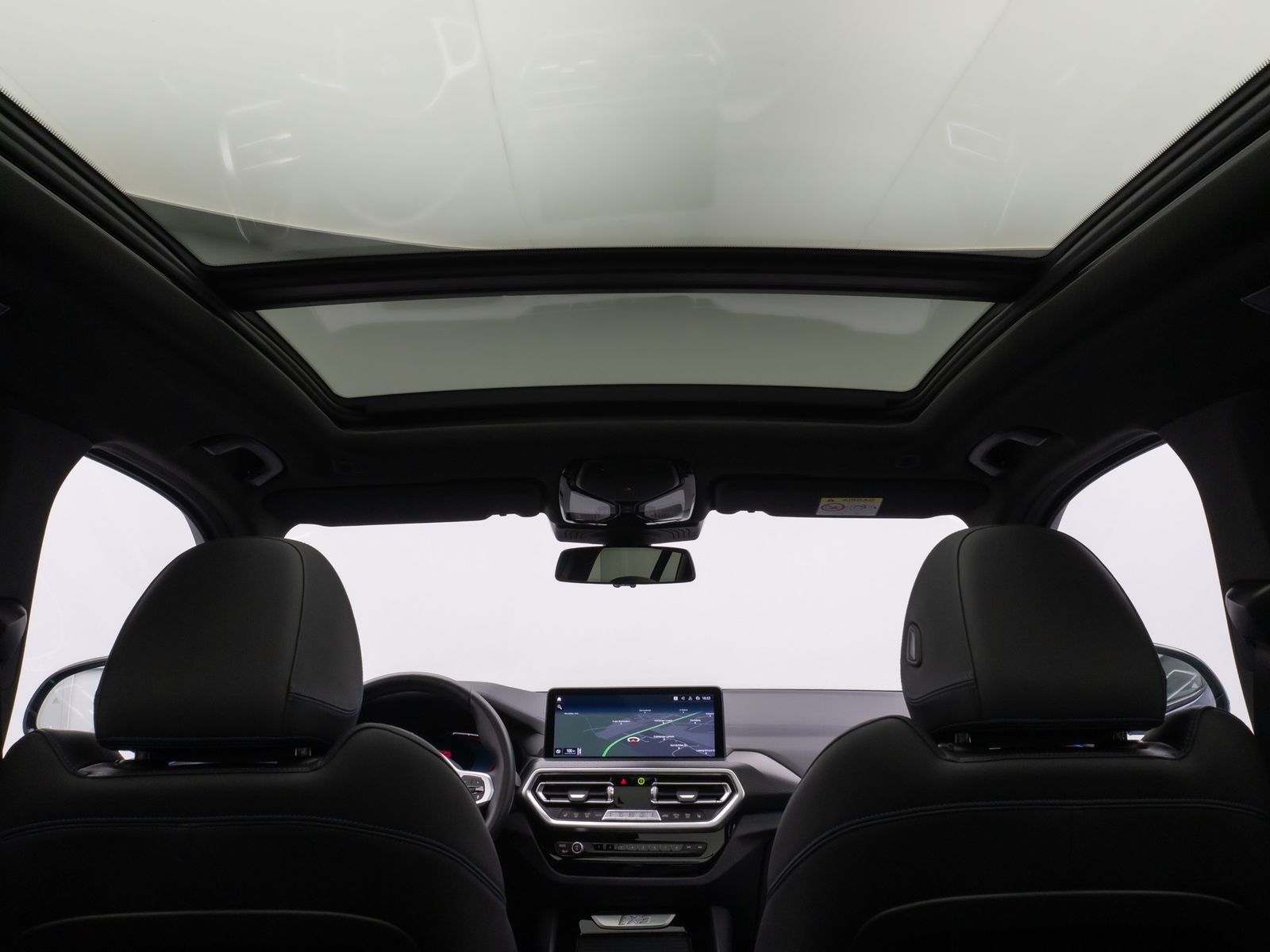 Fahrzeugabbildung BMW iX3 Impressive M Sport Pano 360°HUD DAB H/K 20"