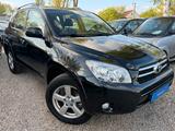 Toyota RAV 4 Sol*1.HD*Klima*AHK*4X4*Alus*TÜV NEU - Toyota RAV 4 Gebrauchtwagen in Berlin