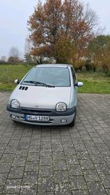 Renault twingo 2001 - Renault Alaskan in Frankfurt (Main)