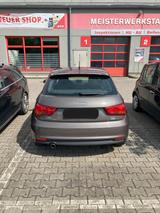Audi A1 1.0 TFSI ultra Sportback - Audi A1: Braun