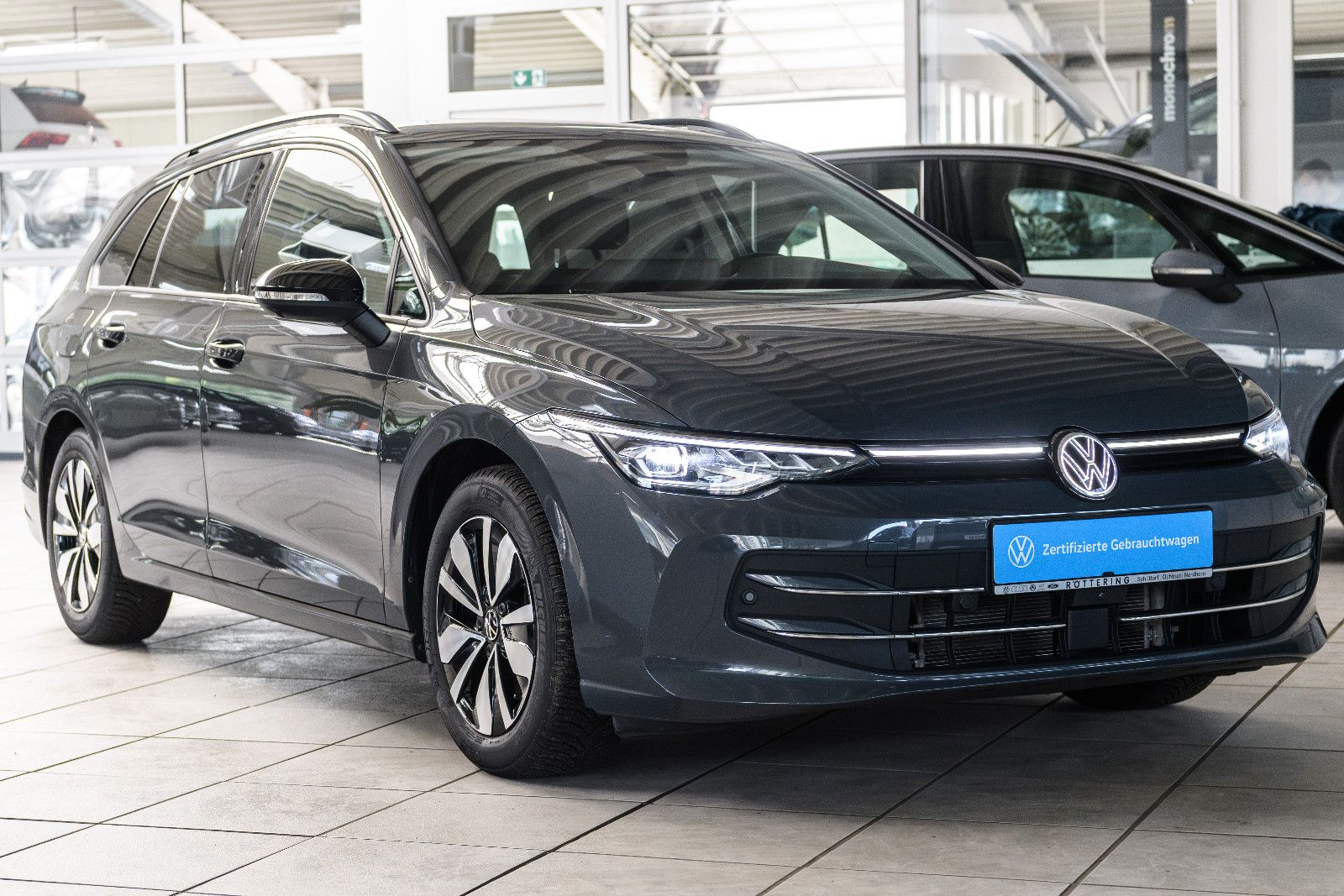 Fahrzeugabbildung Volkswagen Golf VIII Variant Goal 2.0TDI IQ-LED+AHK+360°KAM
