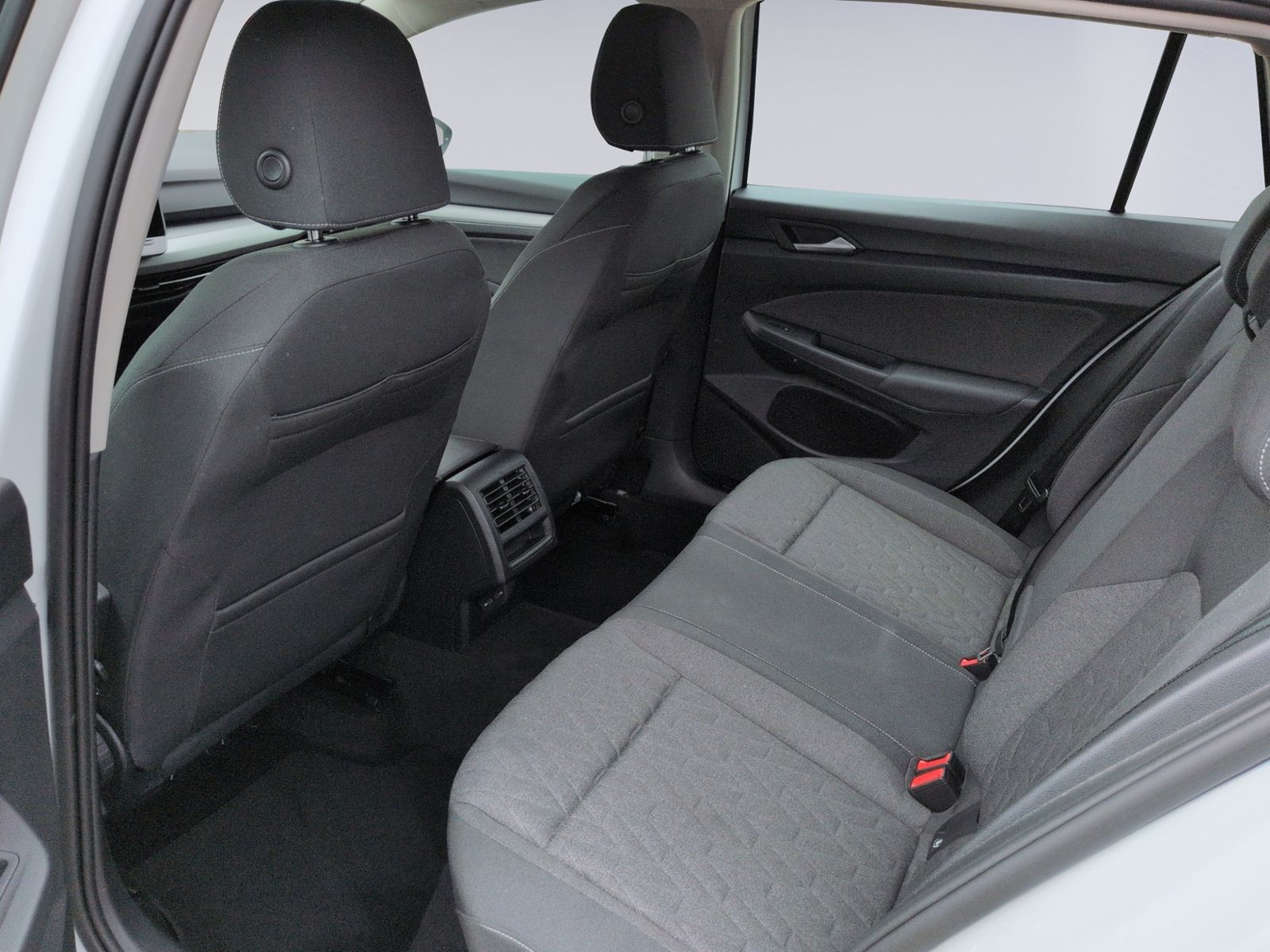 Golf VIII Variant 2.0 TDI Life ACC+LED+SHZ+PDC