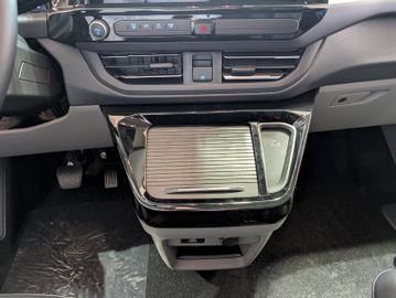 Ford Tourneo Custom 2.0 L Titanium Standheizung