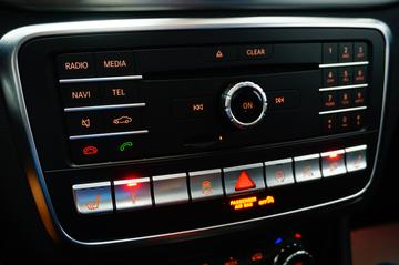 2016 Mercedes-BENZ CLA AMG — миниатюра 25