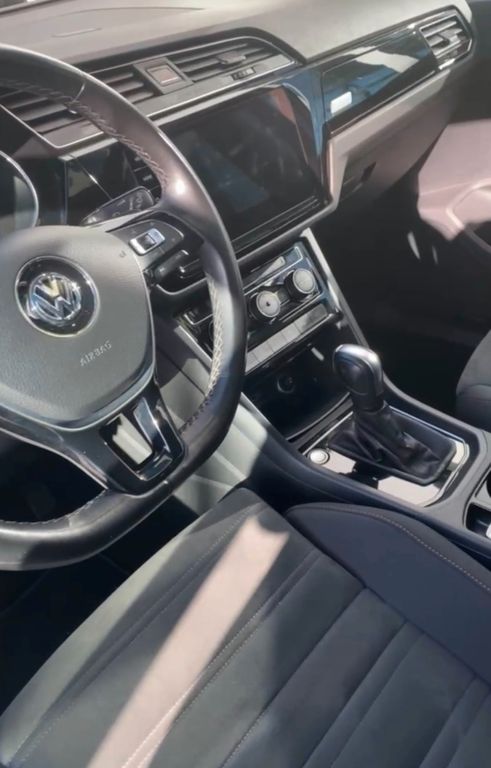 Image of Volkswagen Touran