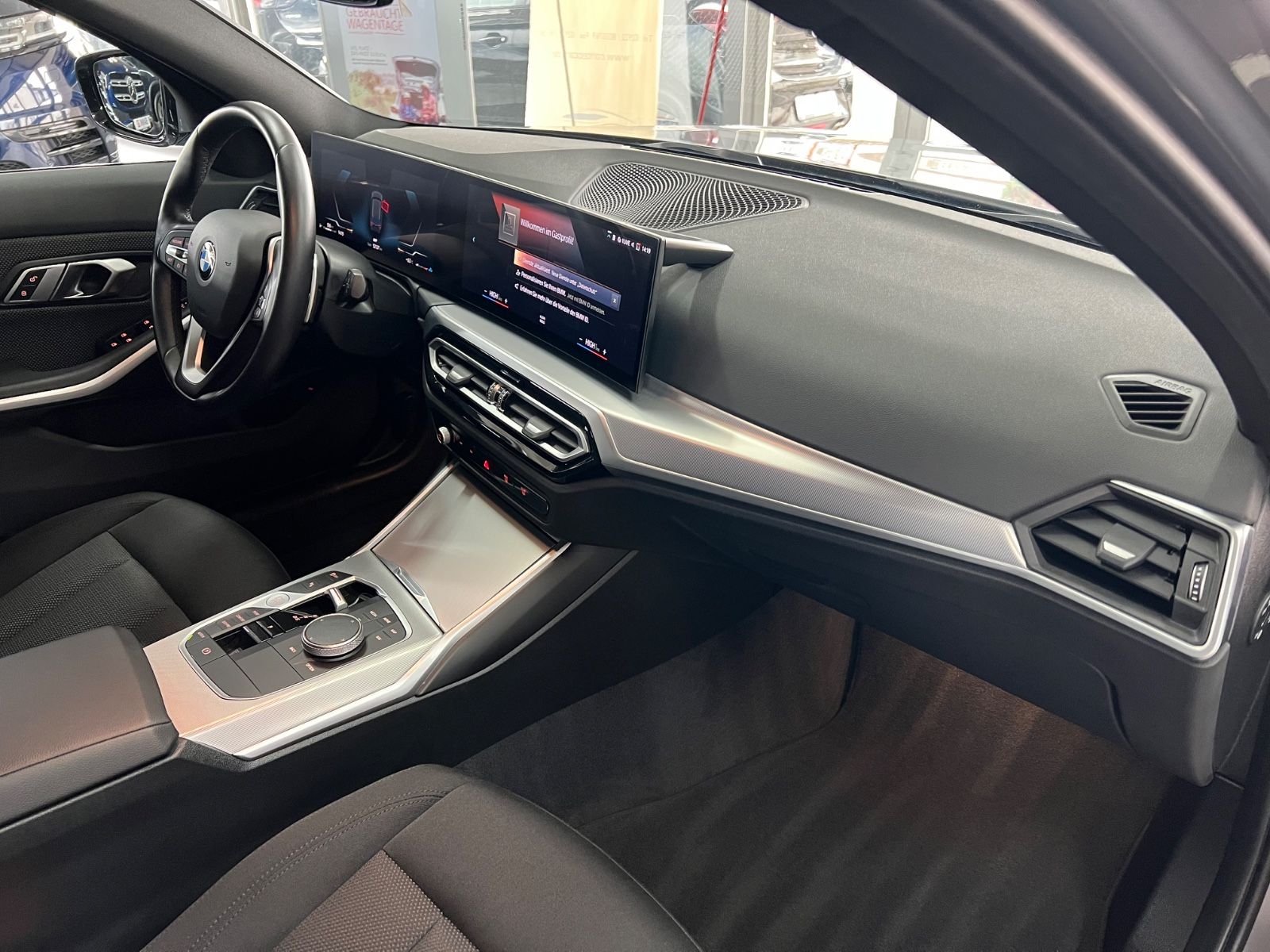 BMW 318 d Touring Driving Assistant+Parkassistent foto 18