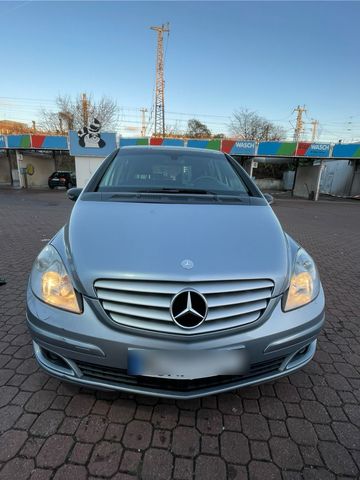 Mercedes-Benz 190 CDI W245