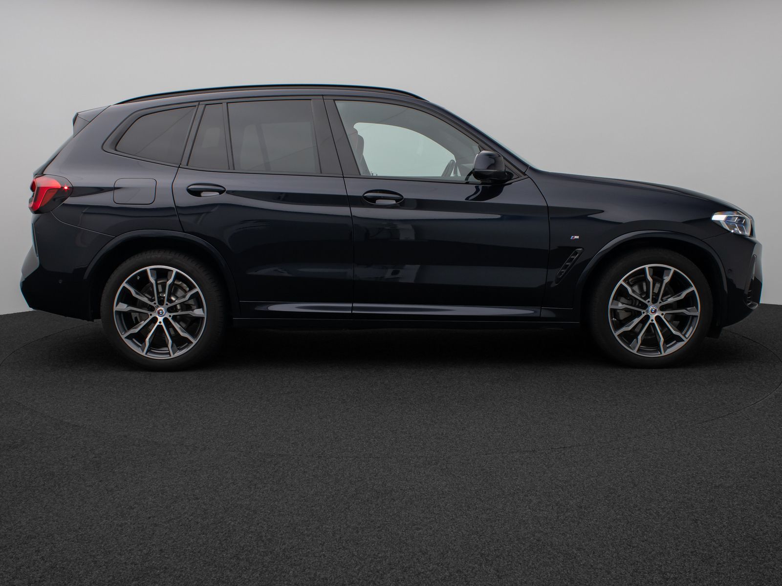 Fahrzeugabbildung BMW X3 xD20d M Sport Laser Kamera H/K DAB AHK 20Zoll