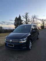 Volkswagen VW Caddy Maxi 1.5 TDI DSG | ACC  | AHK | Cam |HU - VW Caddy Maxi von privat