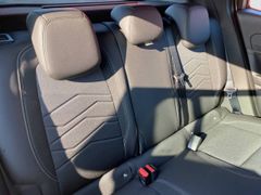 JEEP Avenger Altitude Sitzheizung+Navi+Kamera+Bicolor