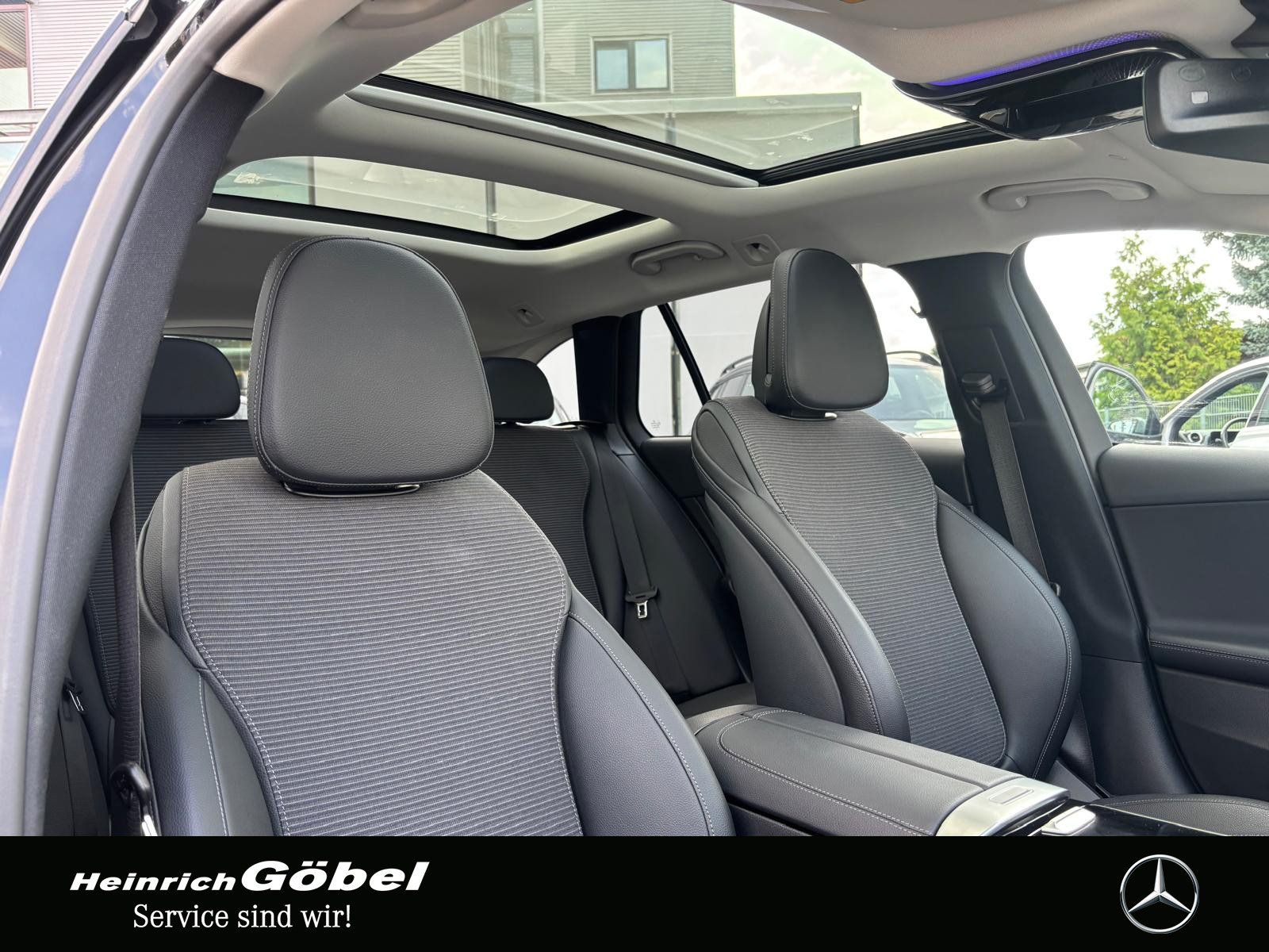 Fahrzeugabbildung Mercedes-Benz C 200 T AVANTGARDE*PANO*AHK*KAMERA*TOTWINKEL*