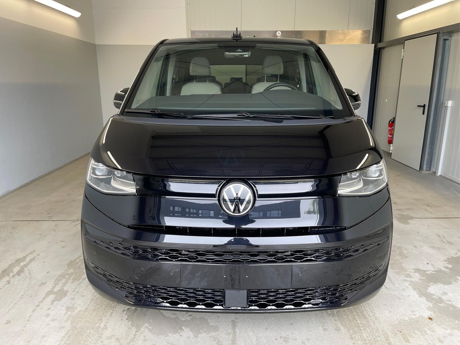 Volkswagen T7 Multivan Business eHybrid 4Motion AHK+IQ.L... imagem 2