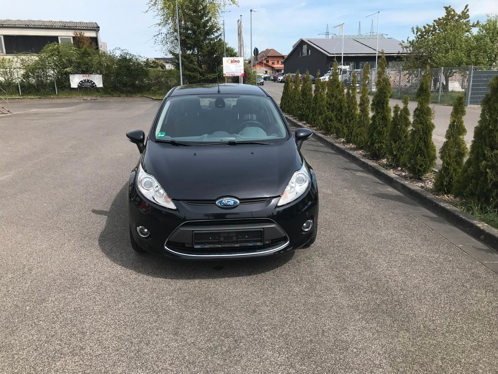 Ford Fiesta Titanium, Klima, Alu, 5 Türig, Tüv neu !!