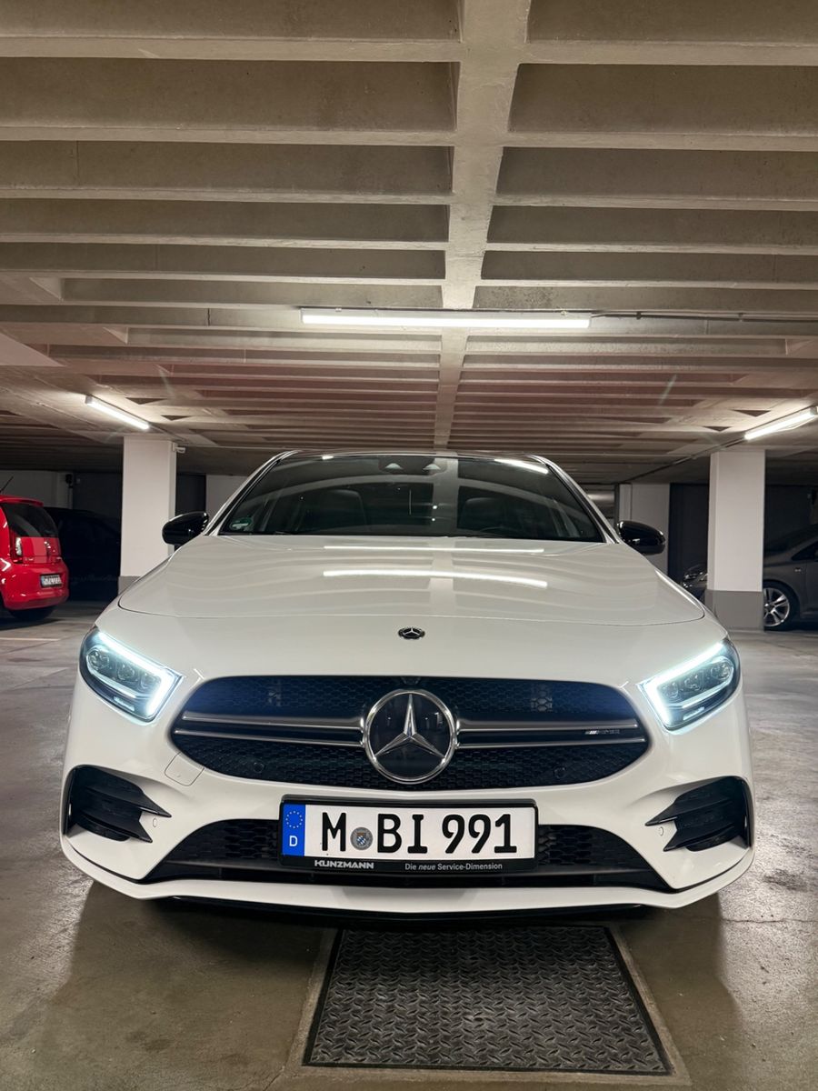 MERCEDES-BENZ A 35 AMG 4MATIC