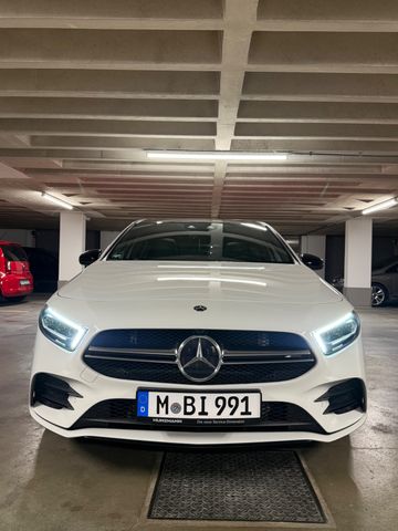 MERCEDES-BENZ A 35 AMG 4MATIC