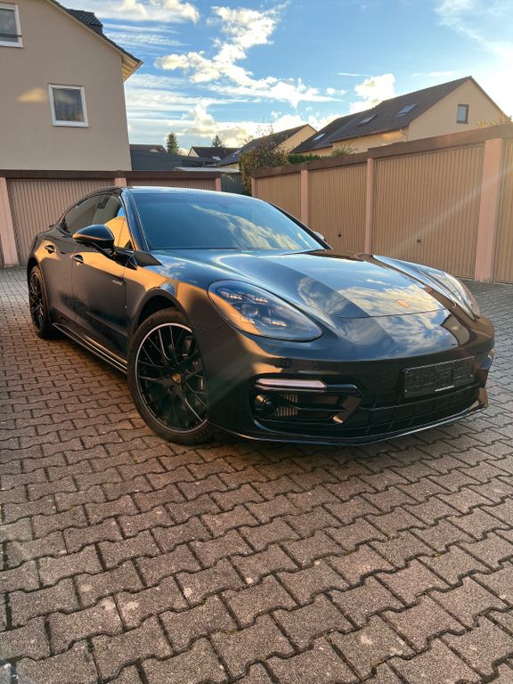 Image of Porsche Panamera