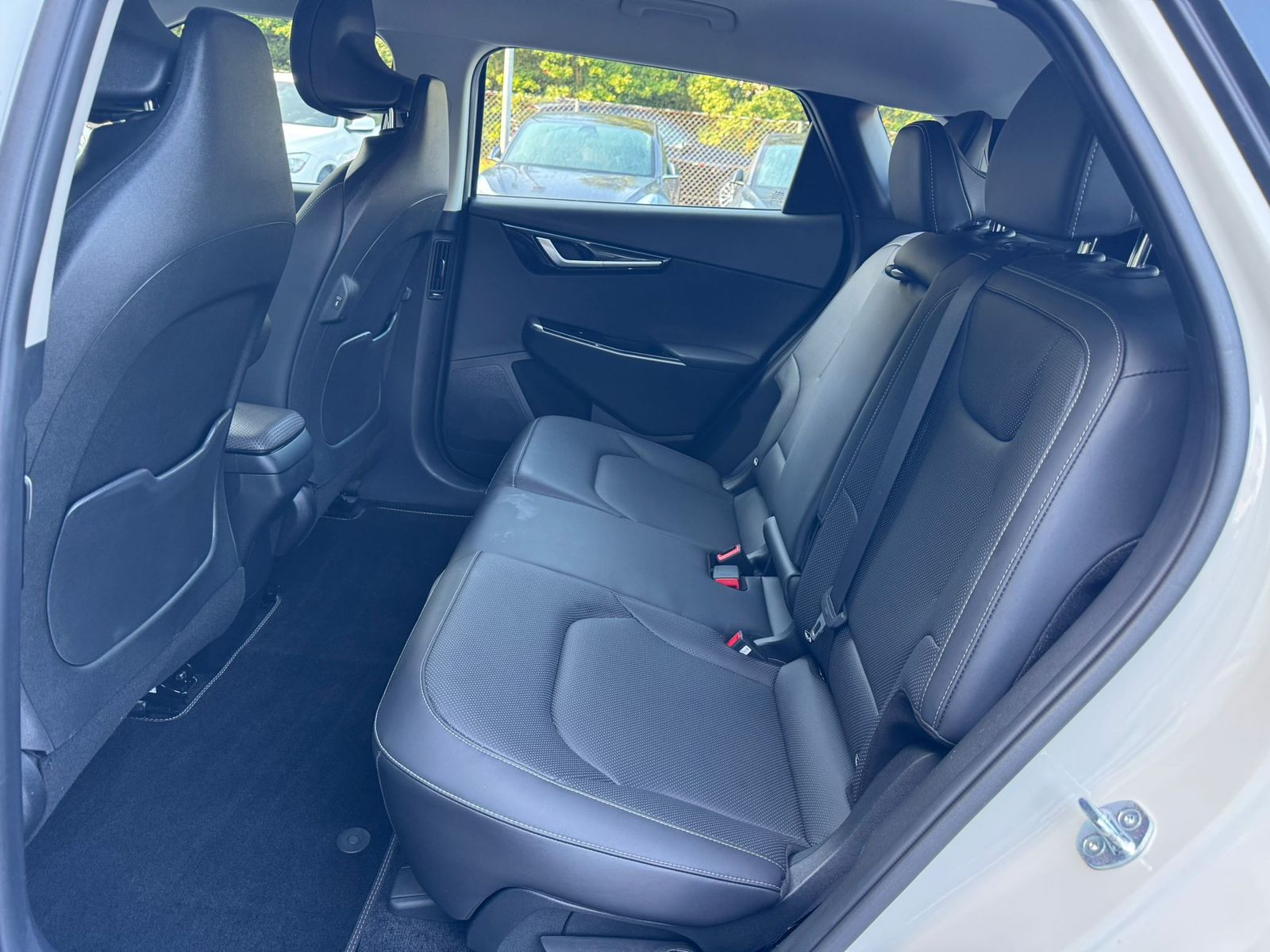Fahrzeugabbildung Kia EV6 2WD WERKSGAR+NAVI+LED+SHZ+KAMERA+ACC+19"