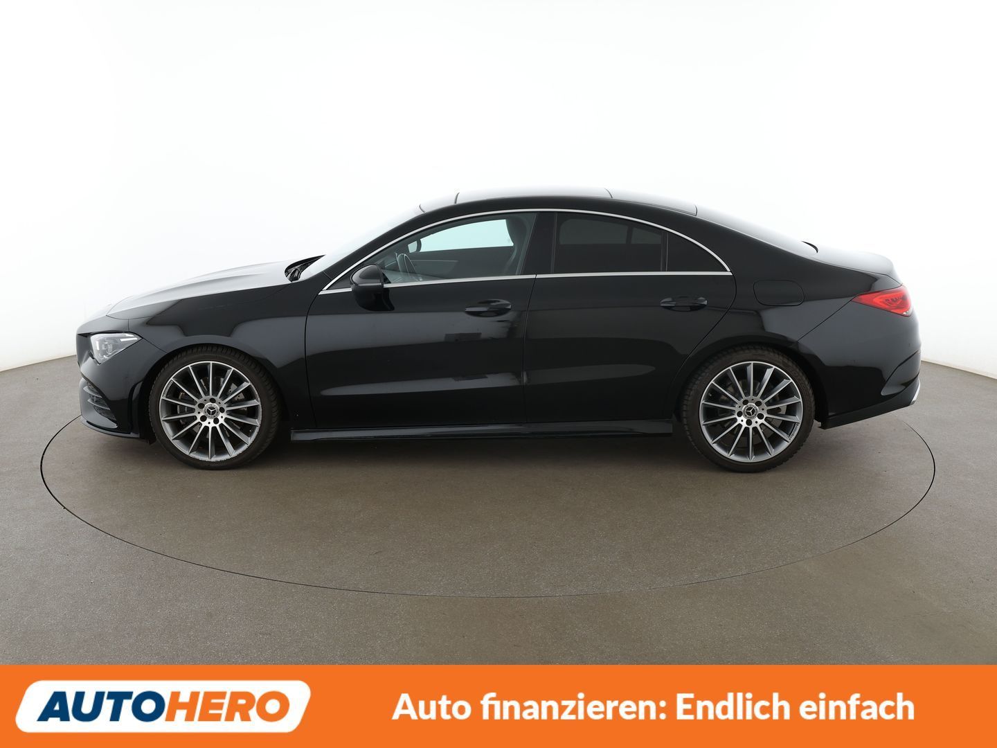 Mercedes-Benz CLA 200 4Matic AMG Line Aut. NAVI LED TEMPO foto 3