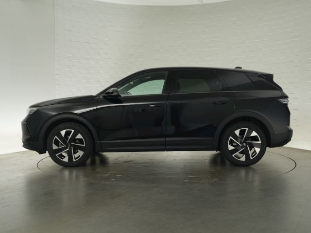 Grandland B GS HYBRID eDCT+LED PIXEL MATRIX+NAVI