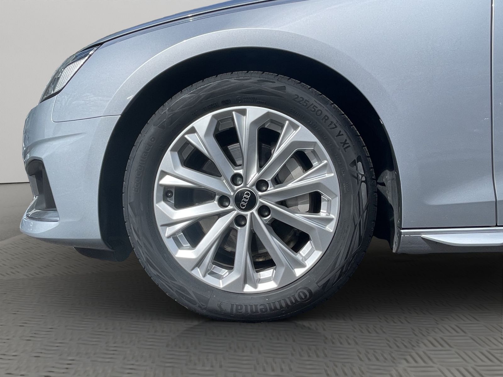 Audi A4 - Bild 21
