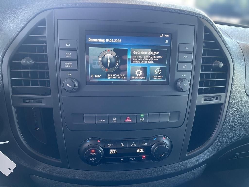 Fahrzeugabbildung Mercedes-Benz Vito 114 Kasten lang 4x4 AHK, LED, Distronic