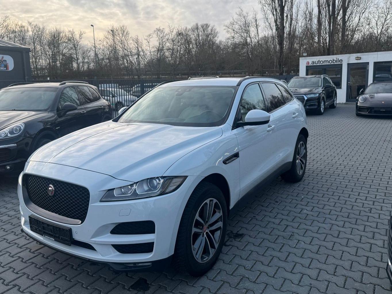 Jaguar F-Pace F-PACE Prestige AWD