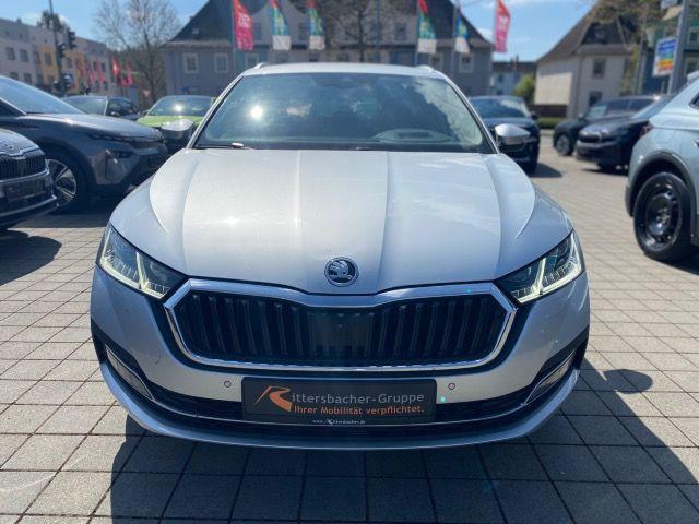 Skoda Octavia Combi 2.0 TDI DSG Style AHK STHZ 18"LM