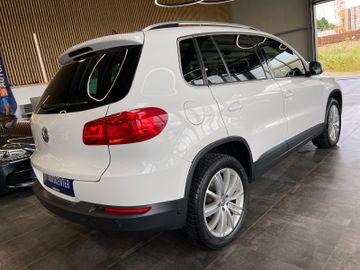Volkswagen Tiguan Life BM 4Motion *NAVI*KLIMA*PANO*TEMPOMAT