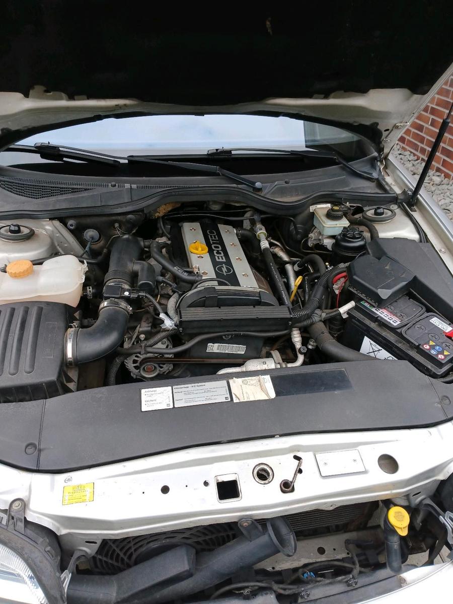 Opel Omega 2004 — photo 6