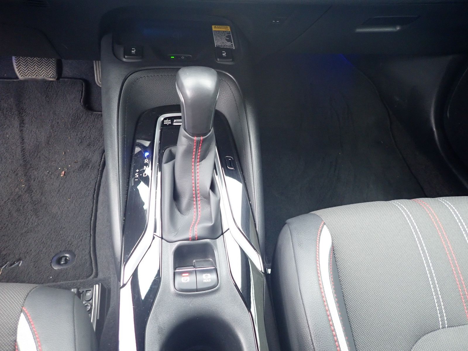 Fahrzeugabbildung Toyota Corolla Touring Sports Hybrid GR Sport 2.0