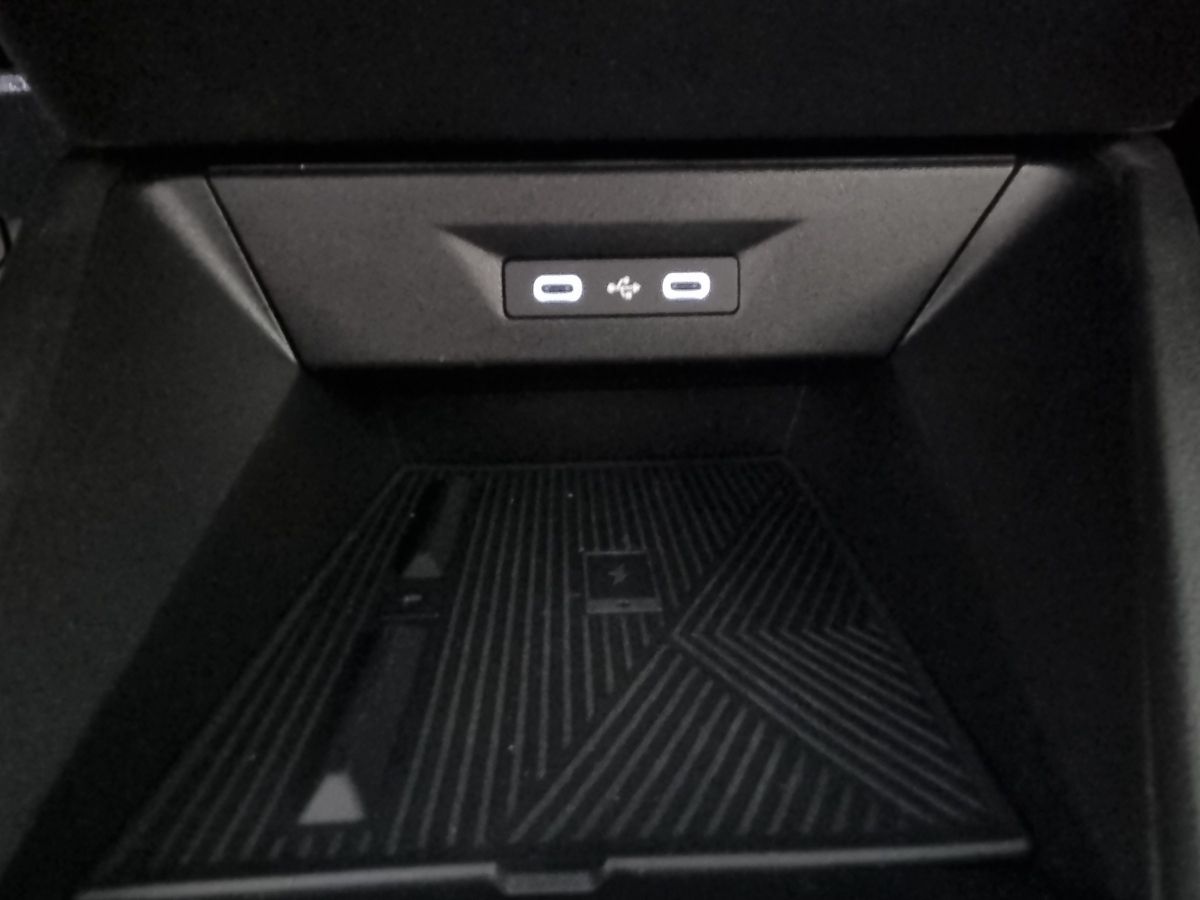 Fahrzeugabbildung Renault Clio Techno TCe 115 EDC