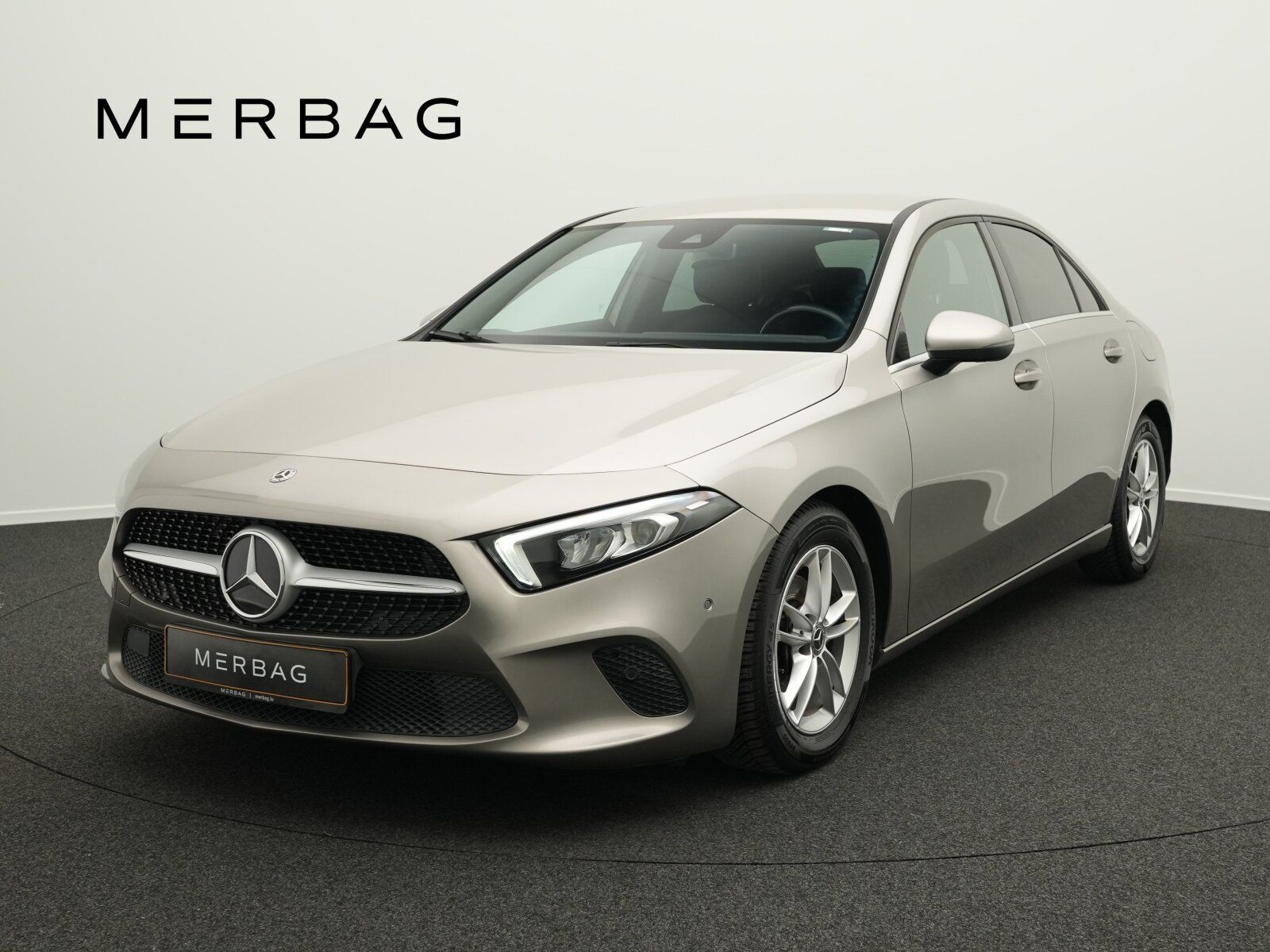 MERCEDES-BENZ A 180 d Limousine