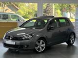 Volkswagen Golf VI Style 1.4 90kW *KLIMA*TEMPOM*SCHIEBEDACH - Volkswagen Golf aus 2011: Style