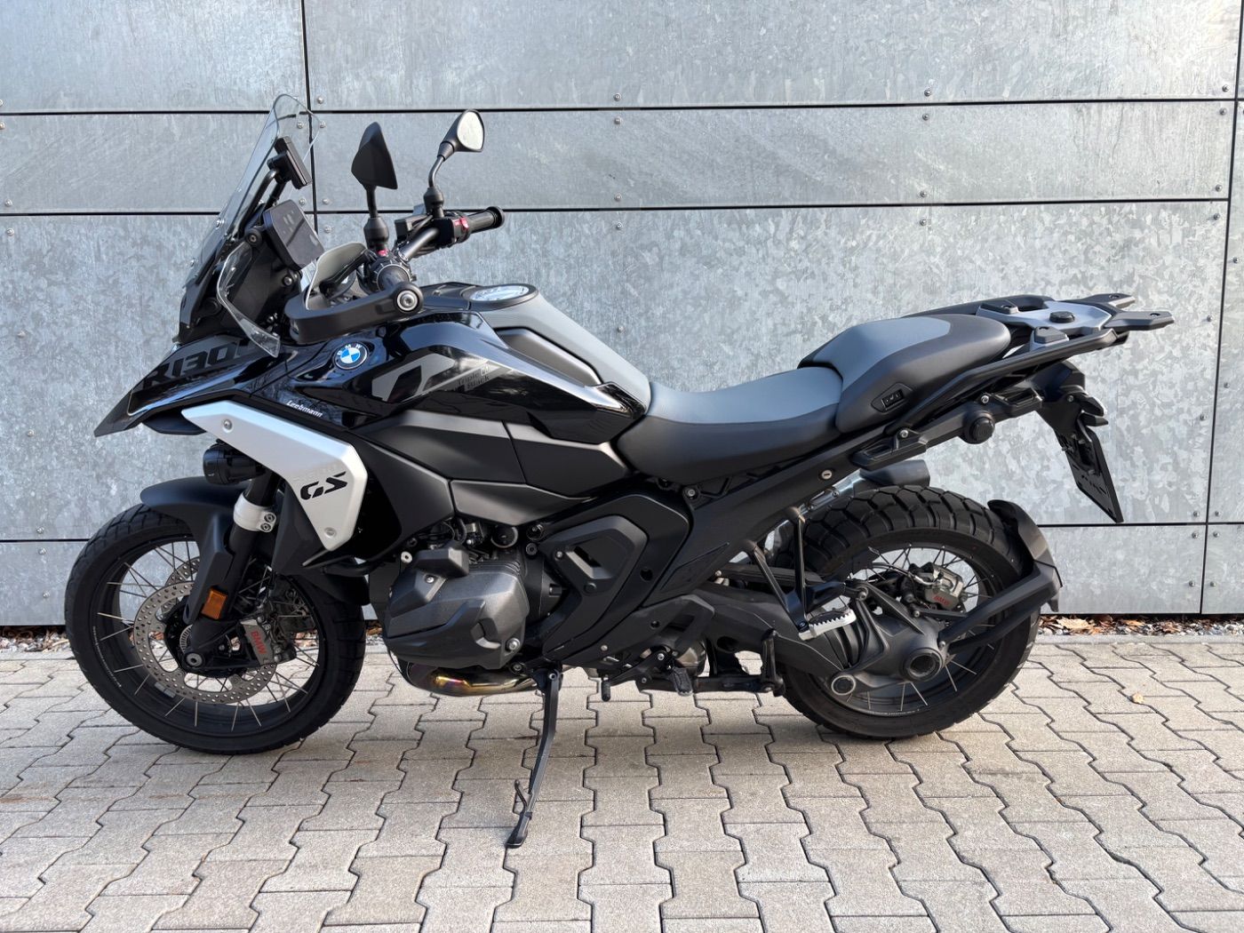 Fahrzeugabbildung BMW R 1300 GS Triple Black ASA 3 Pakete