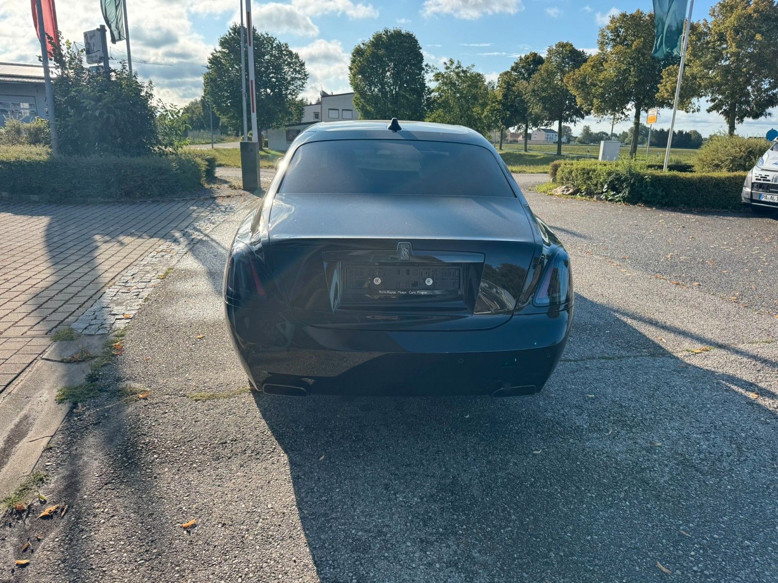 Rolls-Royce Ghost Black Badge foto 4