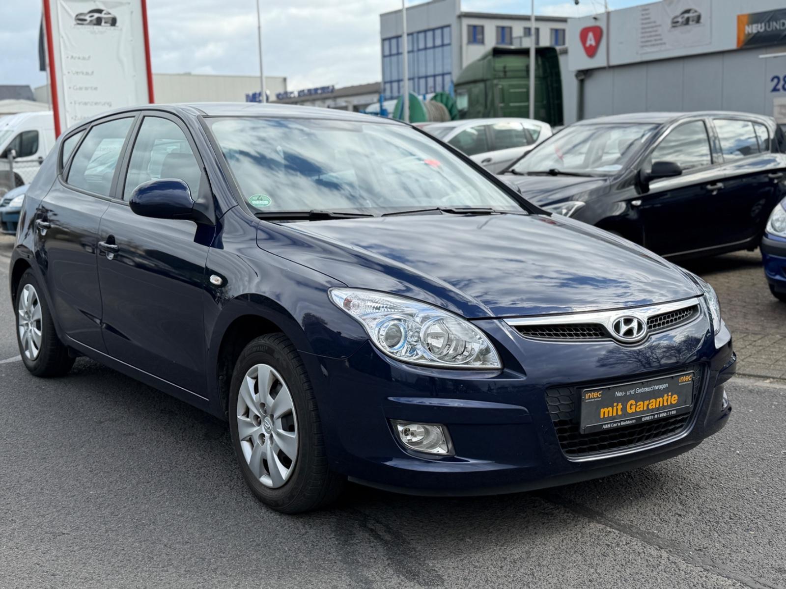Hyundai i30 Comfort 1.6LPG HU/AU + SERVICE NEU