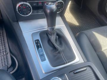 صورة مصغرة 24 لـ 2014 Mercedes-BENZ C 220