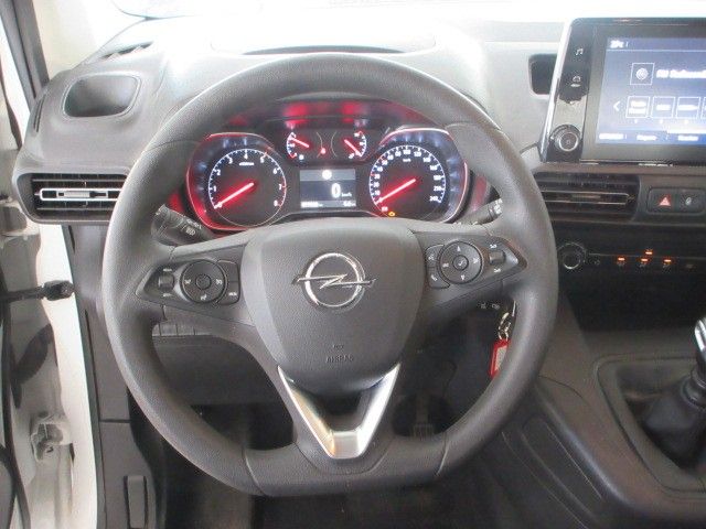 Fahrzeugabbildung Opel Combo Life 1.2T  7-SITZ/NAVI/LED/AHK/PDC/DAB+