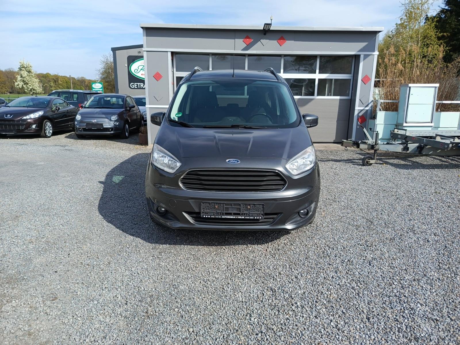 Ford Tourneo Courier 1.0 EcoBoost 74kW EDITION