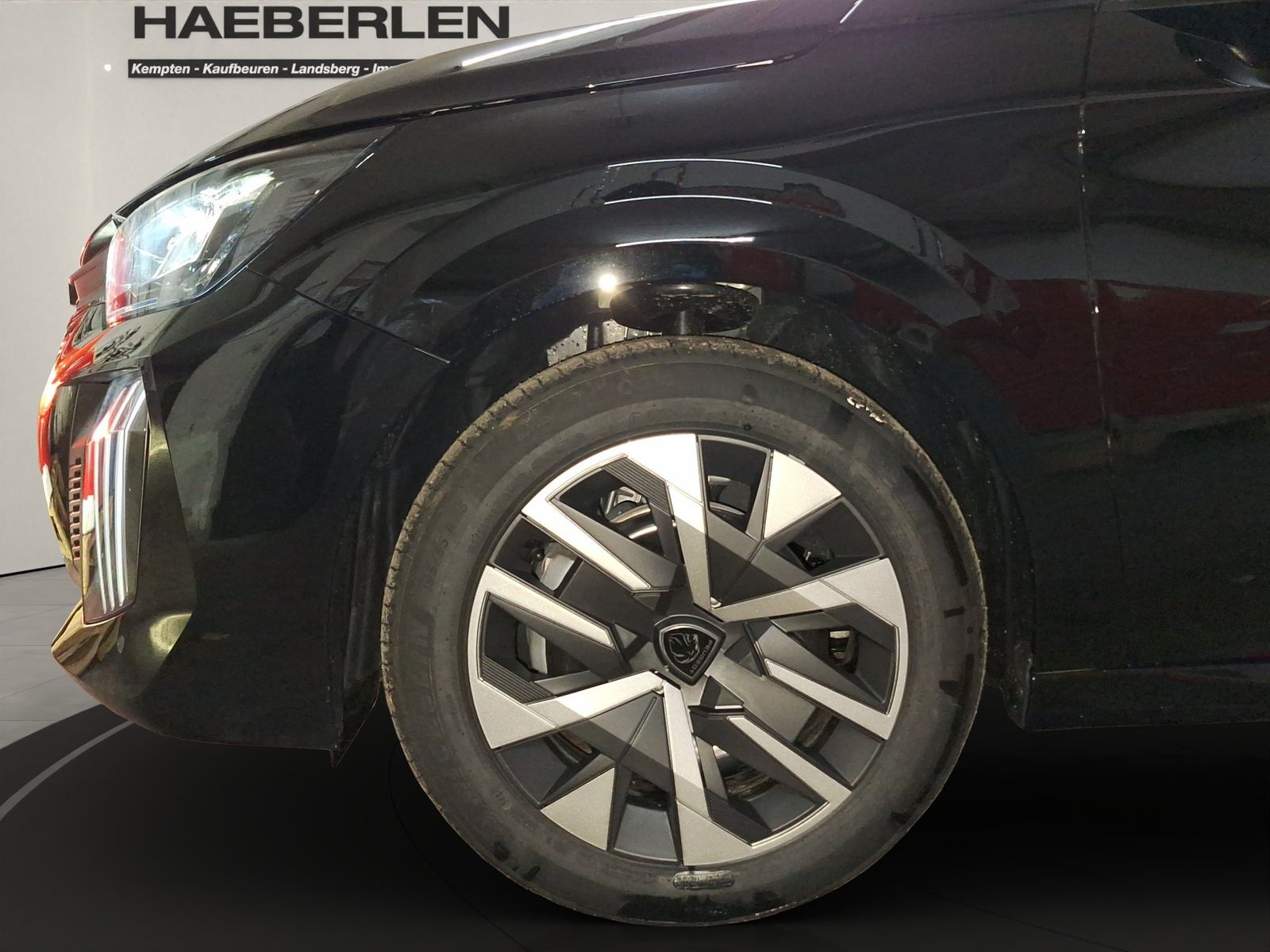 Peugeot 208 - Bild 19