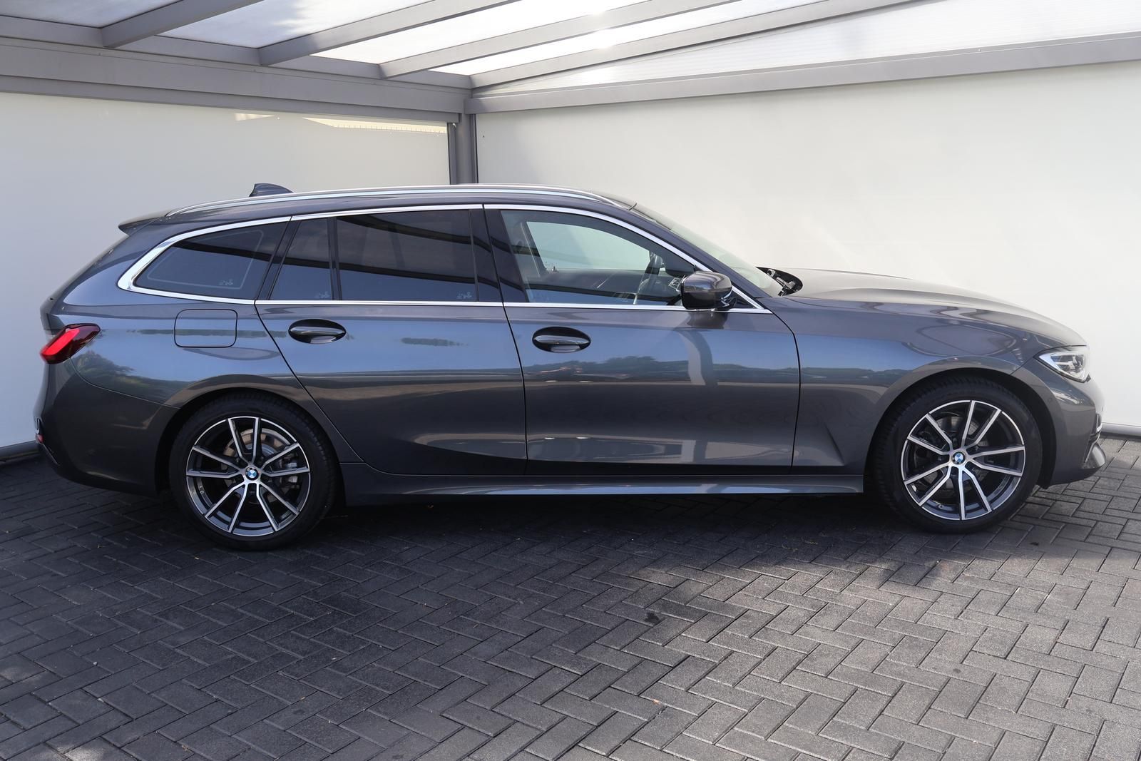 BMW 320 d Luxury Line 2.0 AHK LED RFK Pano CarPlay foto 5