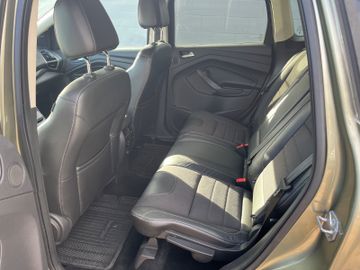 Ford Kuga - 9