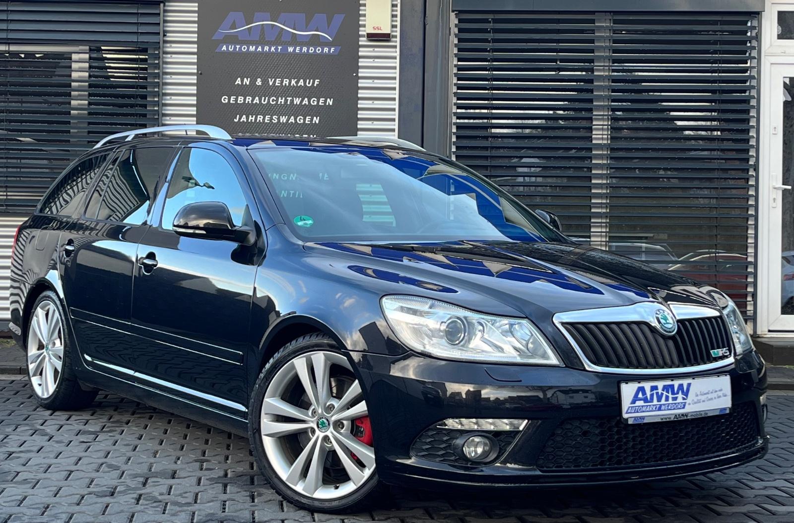 Skoda Octavia Combi RS DSG*AHK*Sitzheizung*Klima*