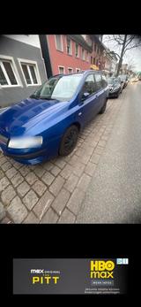 Fiat   Stilo - Fiat Stilo mit Diesel-Antrieb